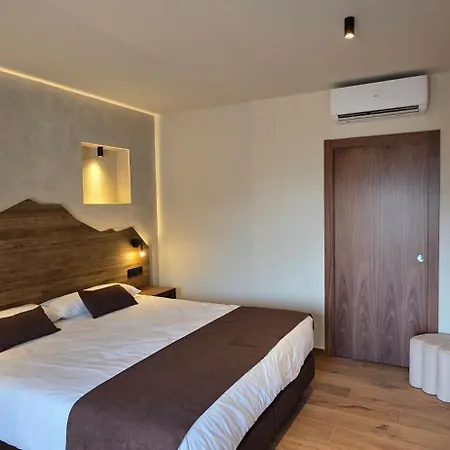 Hotel Xia Boutique Rialp