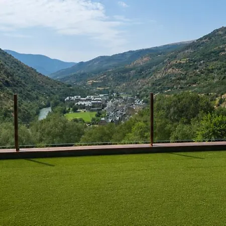 Xia Boutique Hotel Rialp